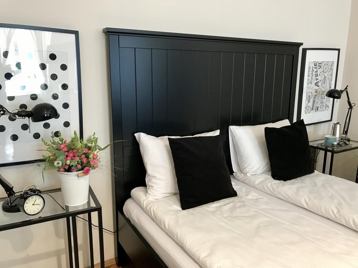 Czarna Kawka Apartamenty คราคูฟ ภายนอก รูปภาพ